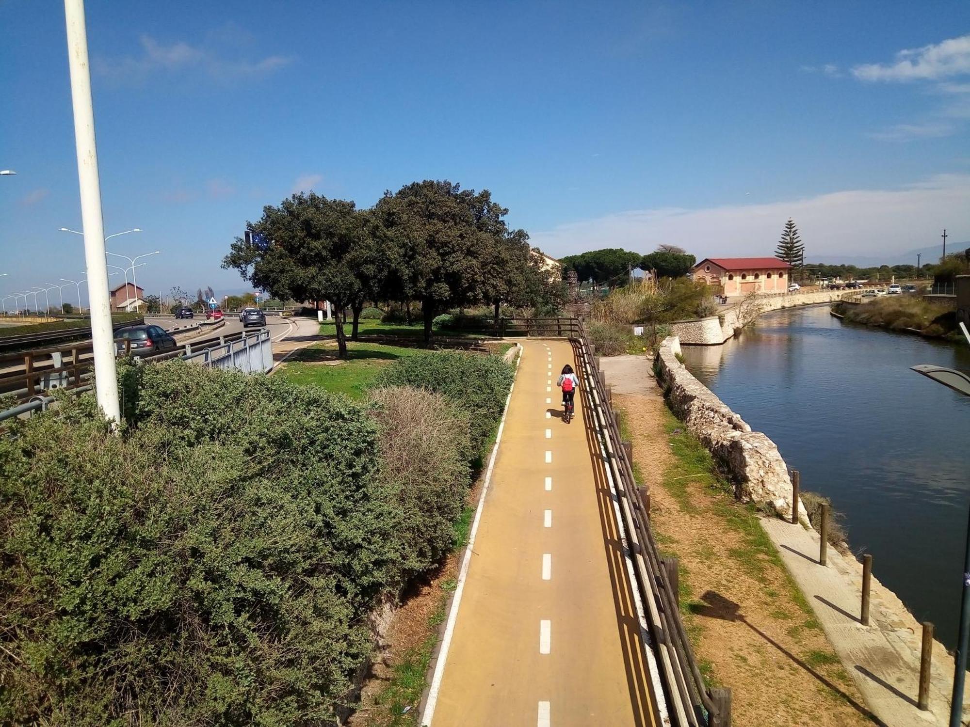 Visit Cagliari Apartment Екстериор снимка